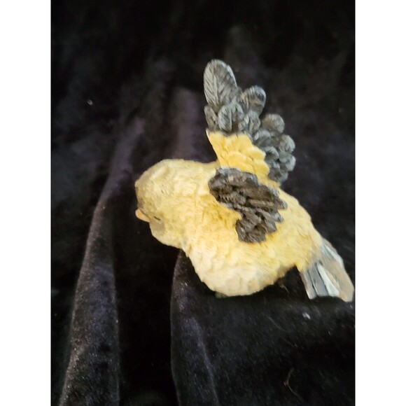 Birdie Figurine - Picture 2 of 4